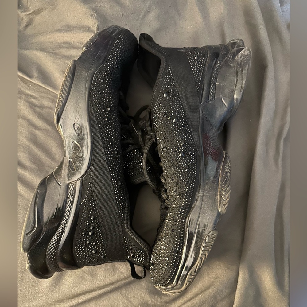 LIKE NEW Torrid Active Chunky Sneakers size 10.5 WW